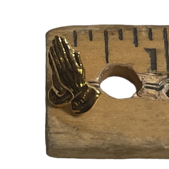 Gold Tone Praying Hands Lapel Pin or Tie Tack, Religious Pin - Picture 3 of 3